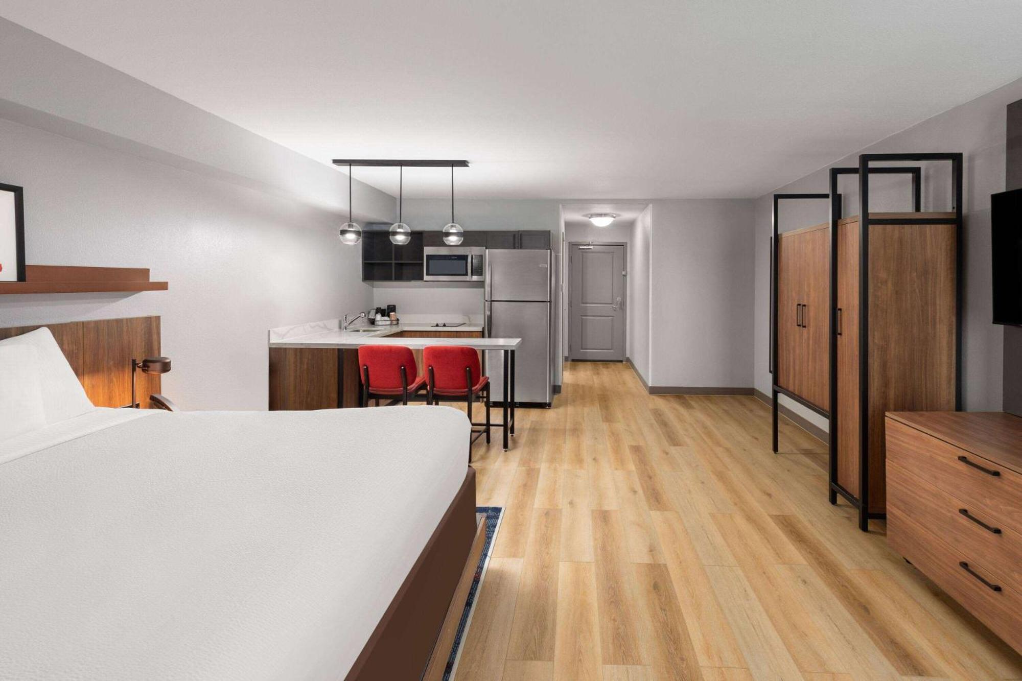 Hawthorn Extended Stay By Wyndham Knoxville Exterior photo