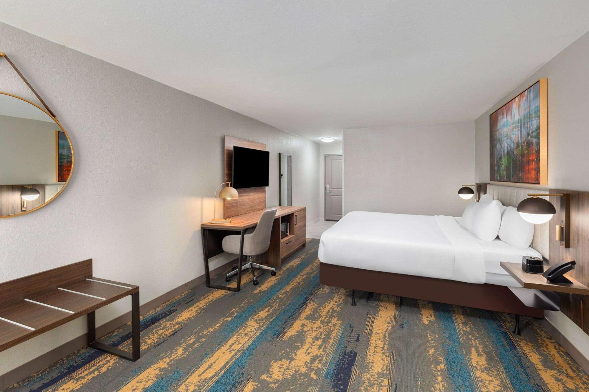 Hawthorn Extended Stay By Wyndham Knoxville Exterior photo